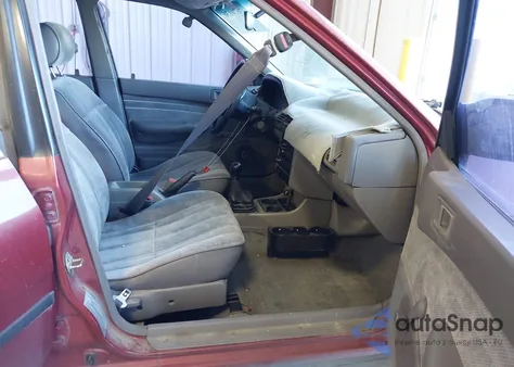 1993 Ford Escort Lx from USA, damaged, VIN 3FAPP13J8PR144562